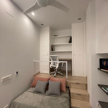 Appartement Casa De Huespedes Almirante Madrid Extérieur photo