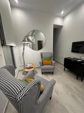 Appartement Casa De Huespedes Almirante Madrid Extérieur photo