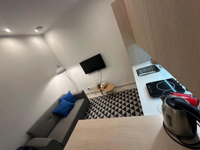 Appartement Casa De Huespedes Almirante Madrid Extérieur photo